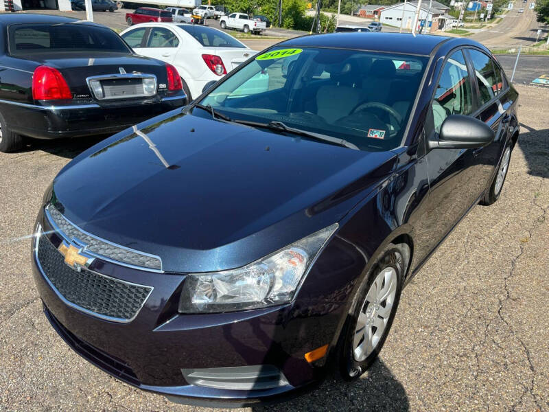 2014 Chevrolet Cruze for sale at G & G Auto Sales in Steubenville OH