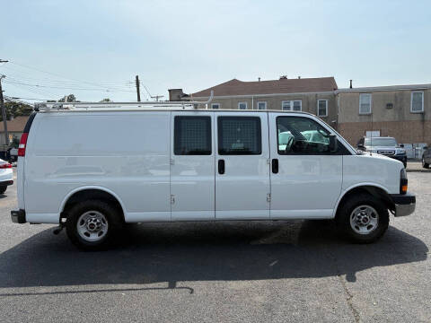 2016 GMC Savana 3500