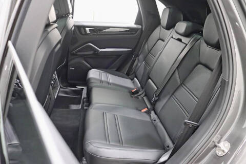 2022 Porsche Cayenne