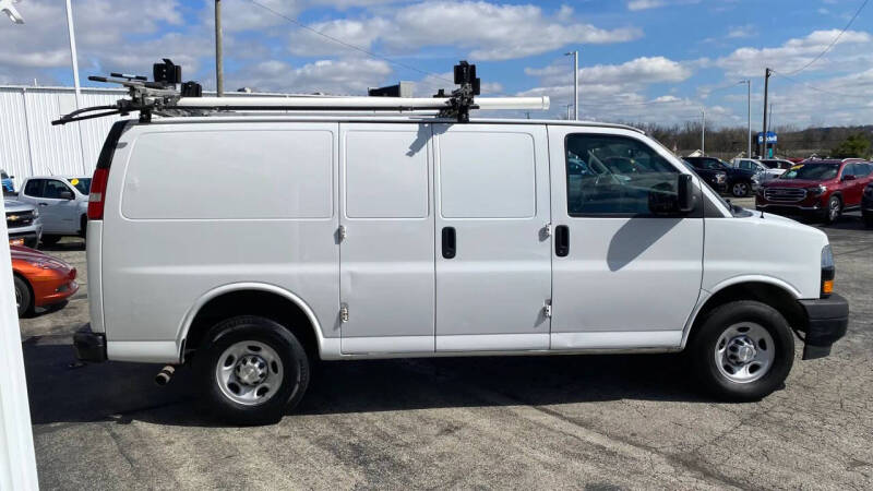 2018 Chevrolet Express 2500