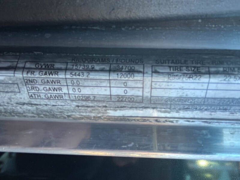 2010 Peterbilt 384