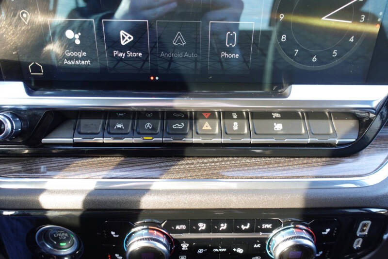 2024 GMC Sierra 1500 Elevation Standard