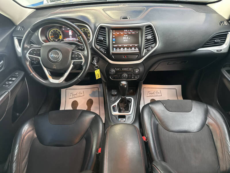 2016 Jeep Cherokee Trailhawk