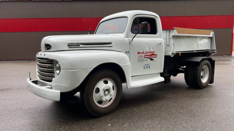 1948 Ford F-1
