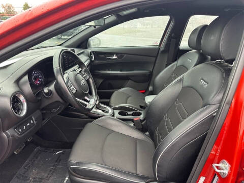 2021 Kia Forte GT Line