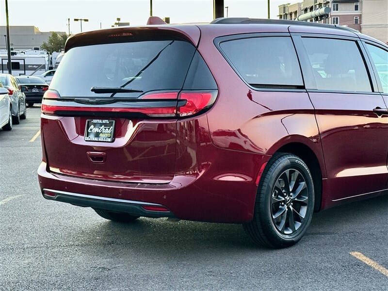 2021 Chrysler Pacifica Touring L