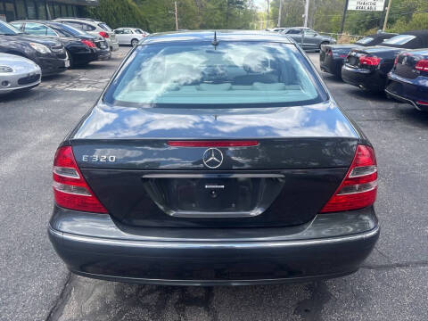 2003 Mercedes-Benz E-Class E 320