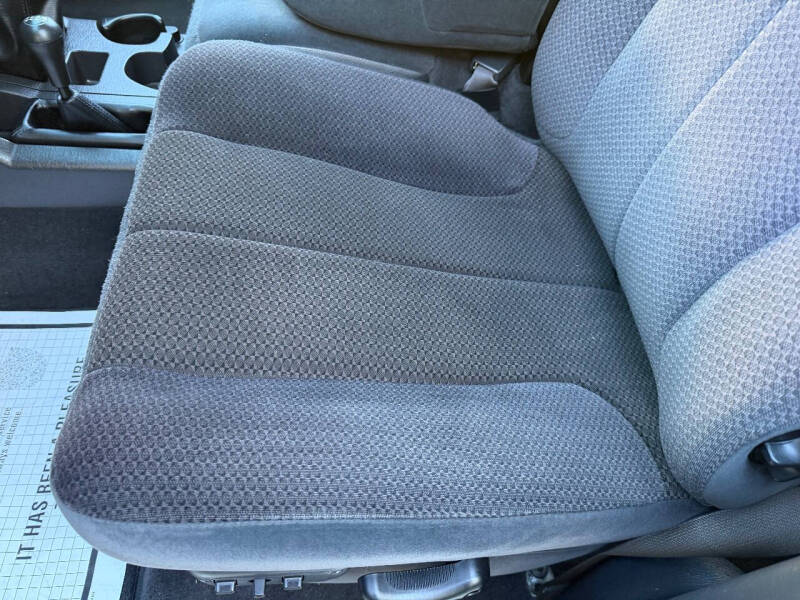 2004 Dodge Ram 2500 Pickup SLT - Photo 45