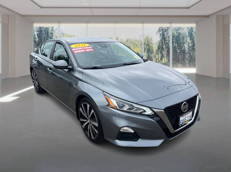 2021 Nissan Altima 2.5 SR