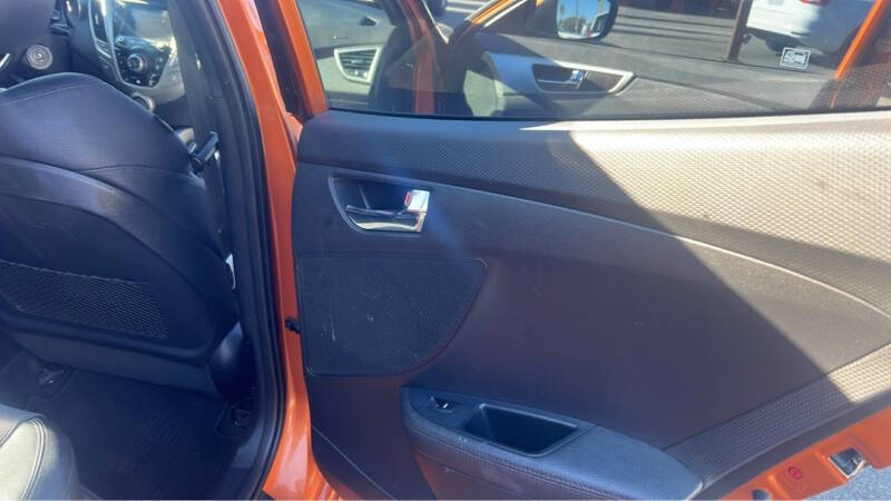 2016 Hyundai Veloster