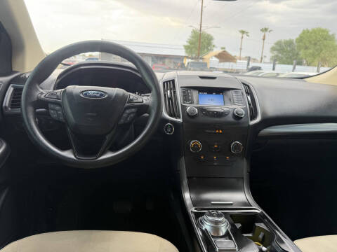 2019 Ford Edge SE