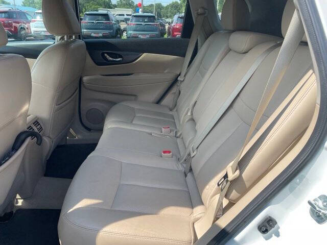 2015 Nissan Rogue SL
