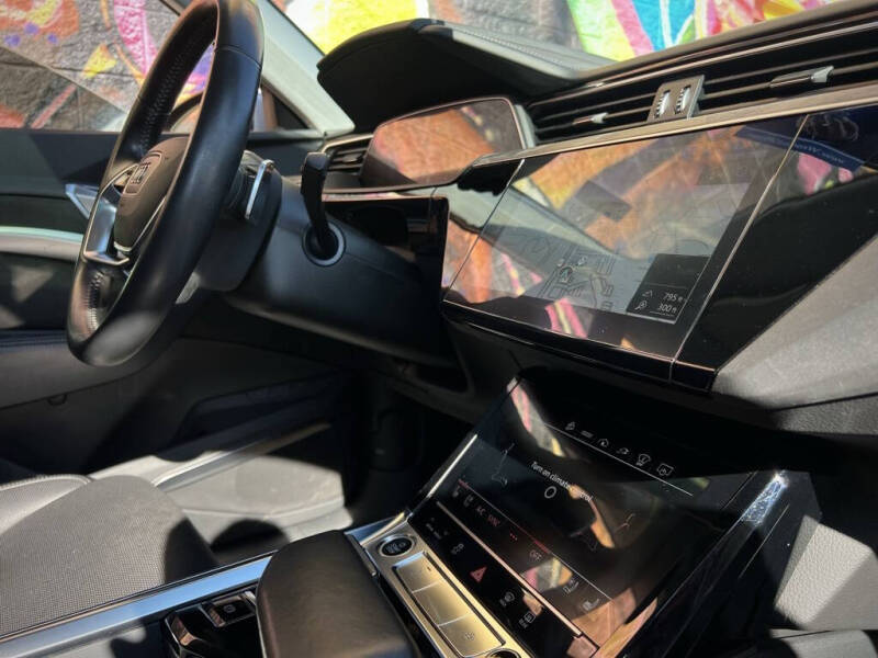 2021 Audi e-tron Sportback quattro Prestige