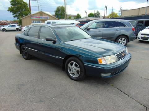 1999 Toyota Avalon for sale at Avalanche Auto Sales in Denver CO