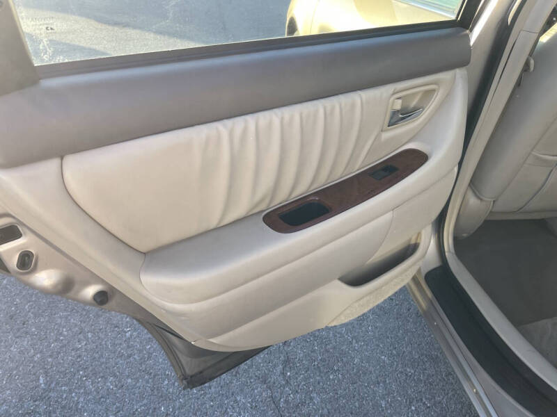 2003 Toyota Avalon XL