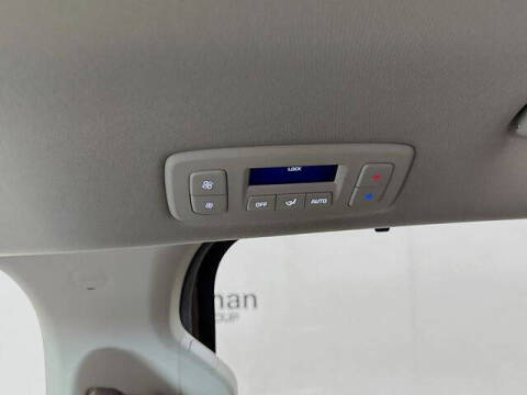 2022 Kia Carnival EX