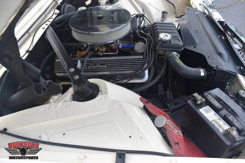 1962 Ford Thunderbird