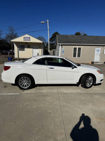 2011 Chrysler 200 Limited