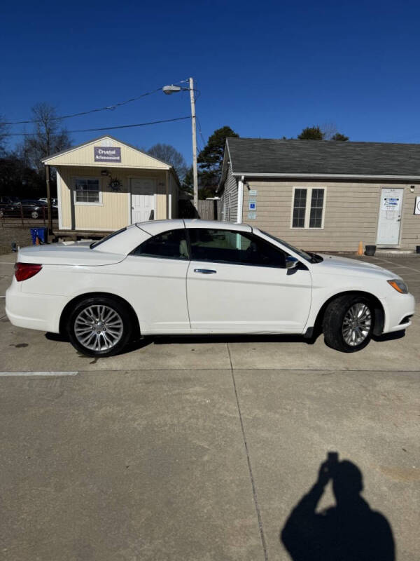 2011 Chrysler 200 Limited