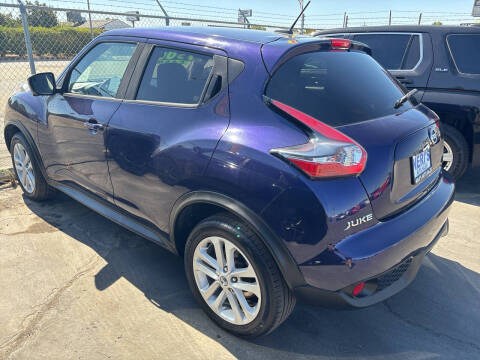2016 Nissan JUKE SV