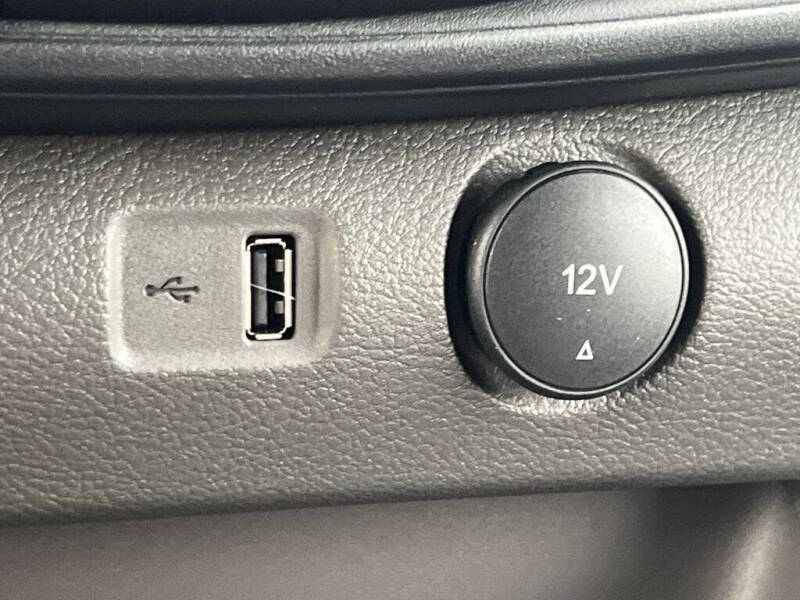 2025 Ford Transit 250