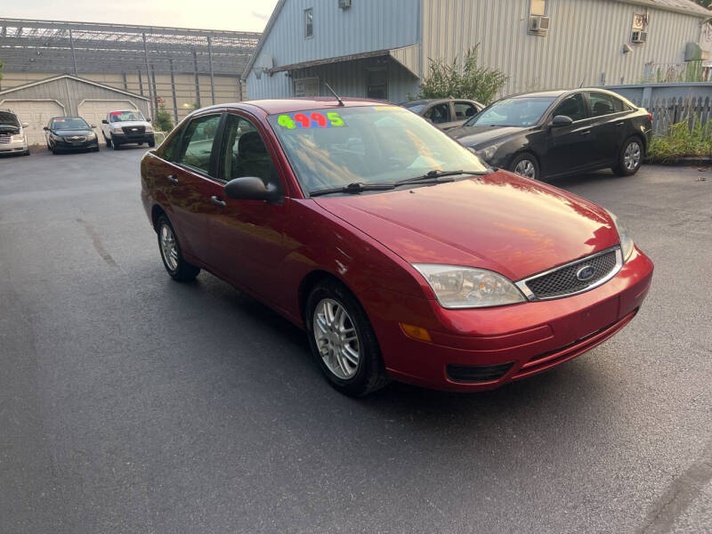 2005 Ford Focus for sale at BIRD'S AUTOMOTIVE & CUSTOMS in Ephrata PA