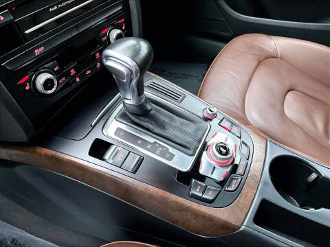 2015 Audi A4 2.0T quattro Premium