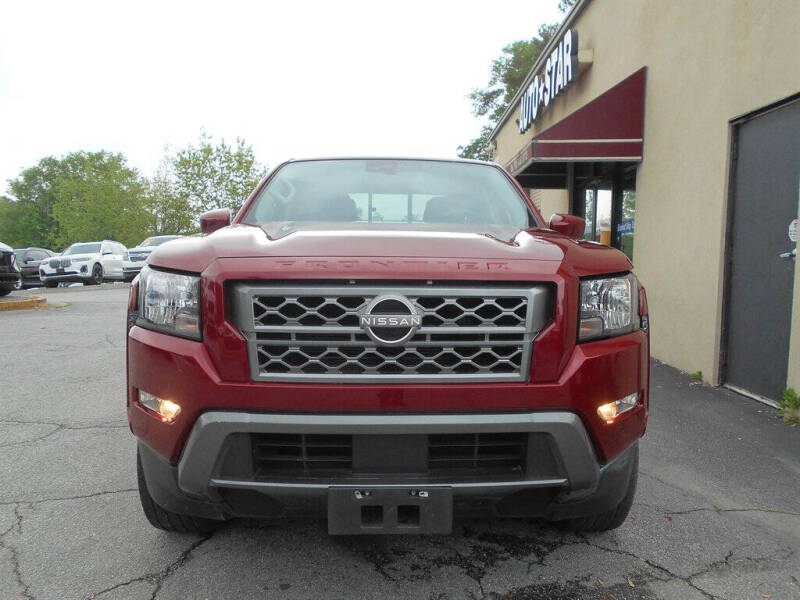 2022 Nissan Frontier SV