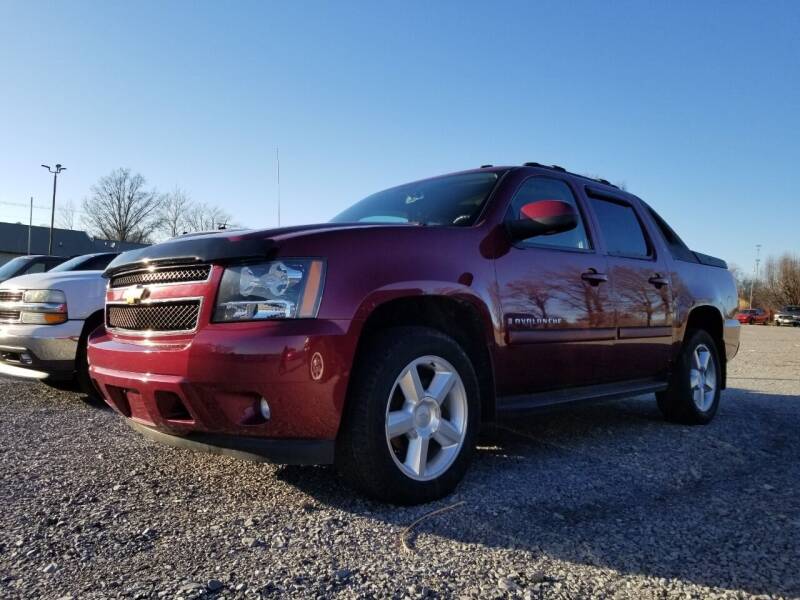 2007 Chevrolet Avalanche for sale at Ridgeway's Auto Sales - Buy Here Pay Here in West Frankfort IL