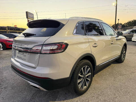 2022 Lincoln Nautilus Standard