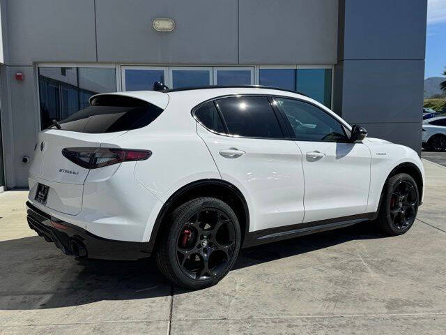 2026 Alfa Romeo Stelvio