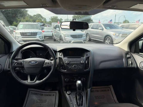 2015 Ford Focus SE