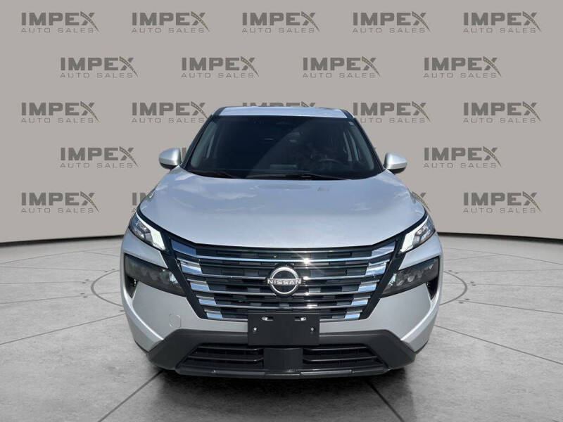 2024 Nissan Rogue SV