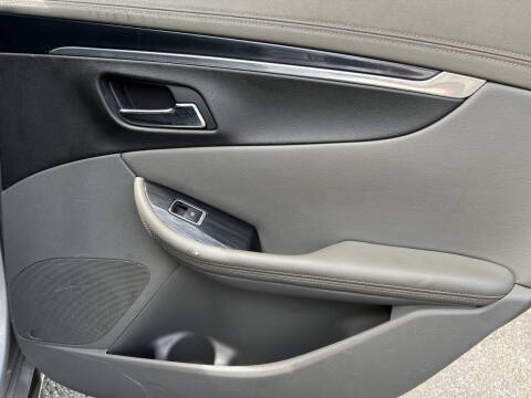 2019 Chevrolet Impala LT