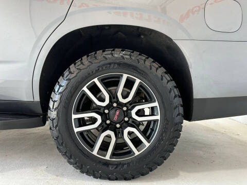 2022 GMC Yukon AT4