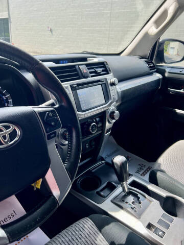 2016 Toyota 4Runner SR5