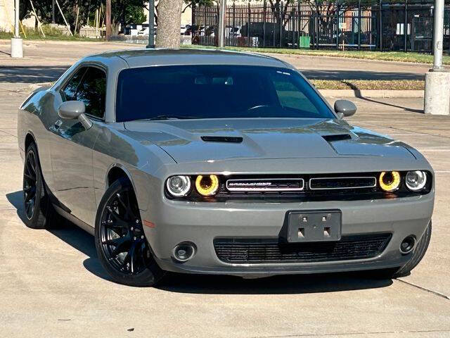 2018 Dodge Challenger SXT