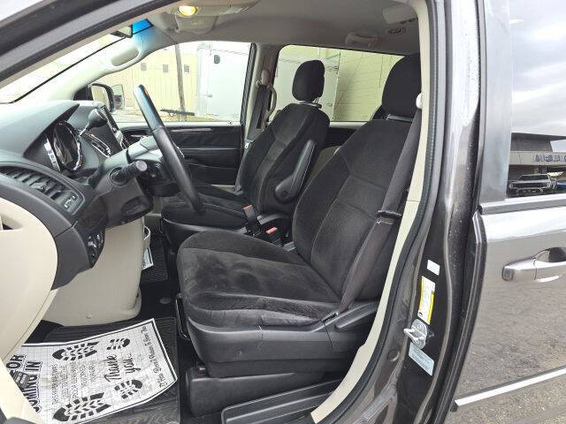 2017 Dodge Grand Caravan SE