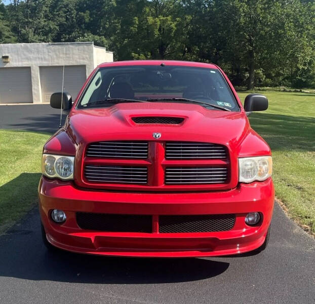2005 Dodge Ram 1500 SRT-10