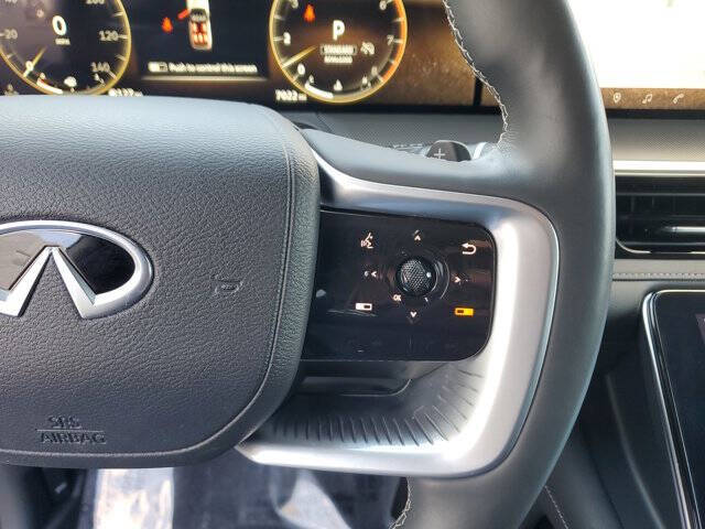 2025 Infiniti QX80 Pure