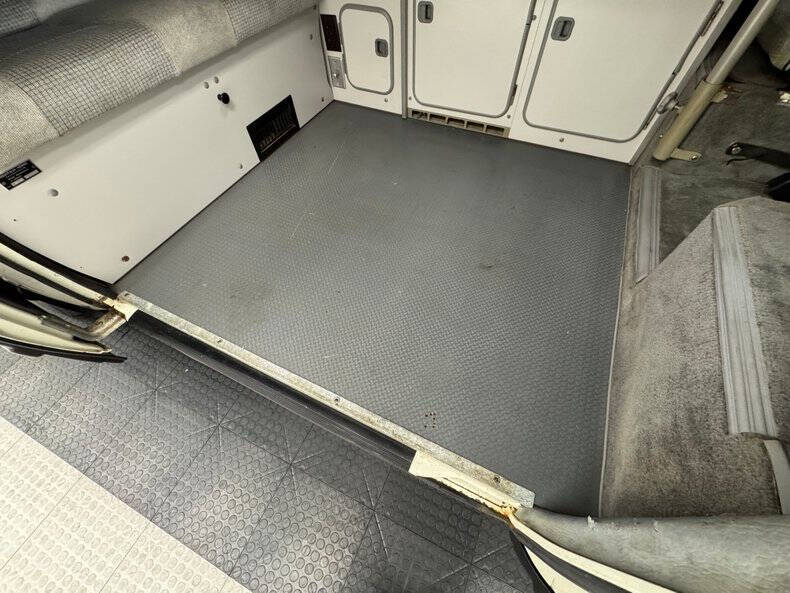 1991 Volkswagen Vanagon GL Camper