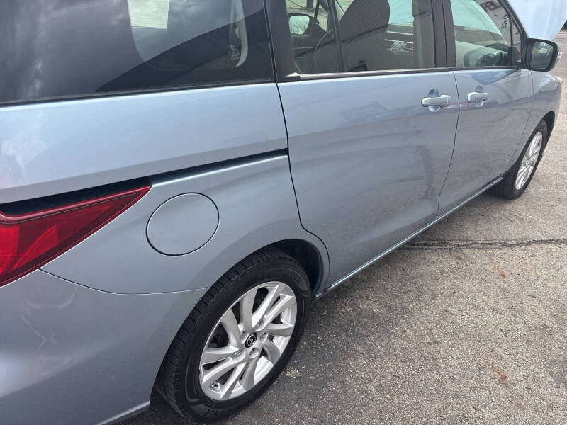 2013 Mazda MAZDA5 Sport