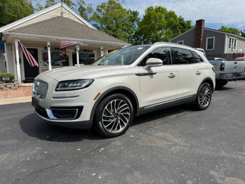 2019 Lincoln Nautilus Reserve