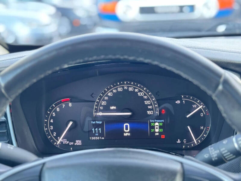 2017 Cadillac XT5 Luxury