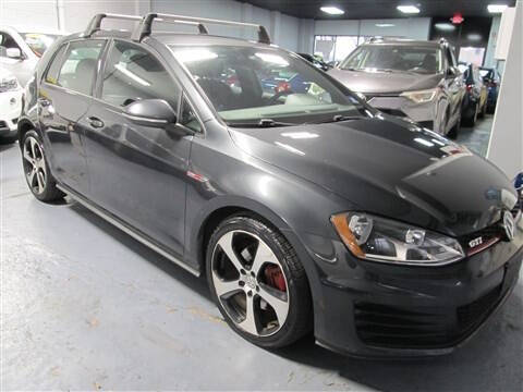 2017 Volkswagen Golf GTI S