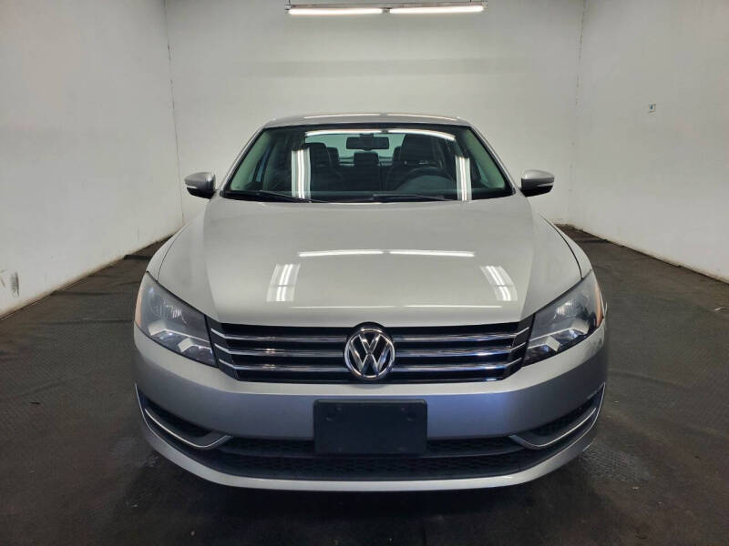 2014 Volkswagen Passat 1.8T SE