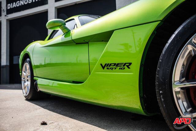 2008 Dodge Viper SRT-10