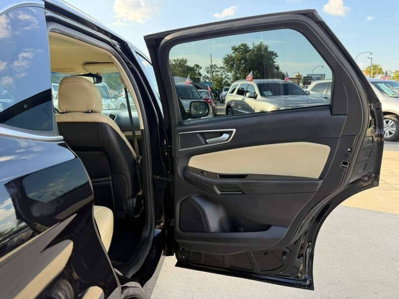 2019 Ford Edge SEL