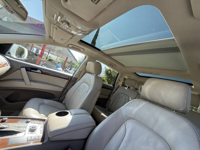 2011 Audi Q7 3.0T quattro Premium Plus