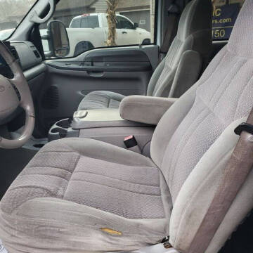 2001 Ford Excursion XLT